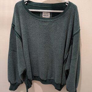 AE big hug reverse sweater large